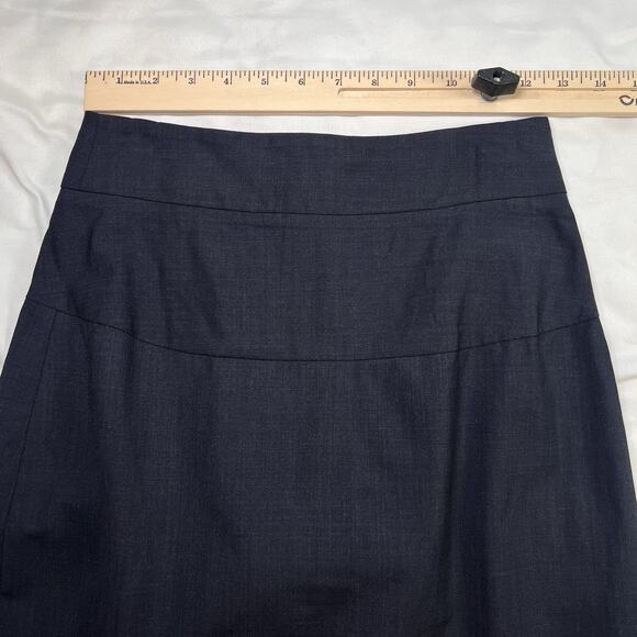 Theory Pencil Skirt Size 4 Navy Blue Knee Length Wool-Blend Career Business Work - Picture 7 of 13